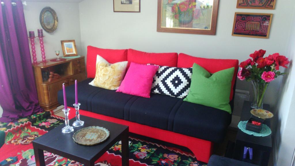Orange Cube Apartment غييكا المظهر الخارجي الصورة